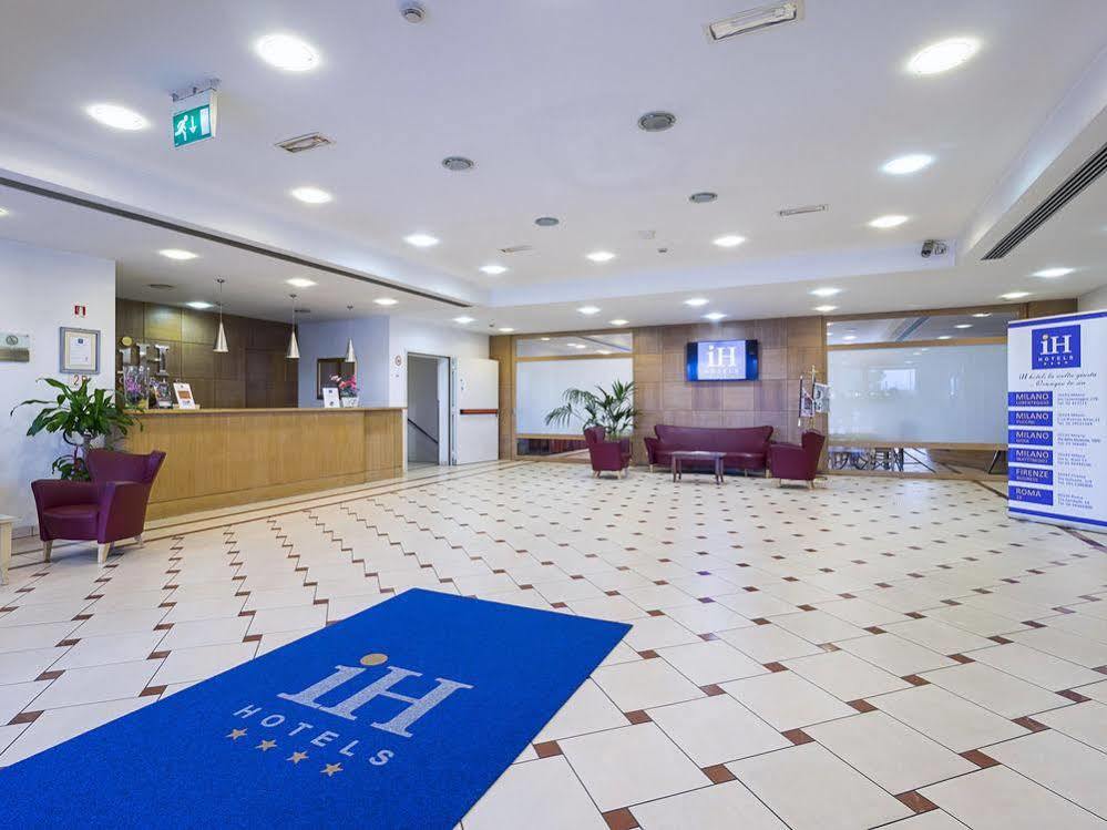 Hotel Firenze Каорле Экстерьер фото